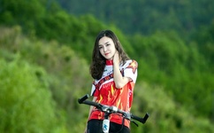 日本又黄又裸一级大黄裸片